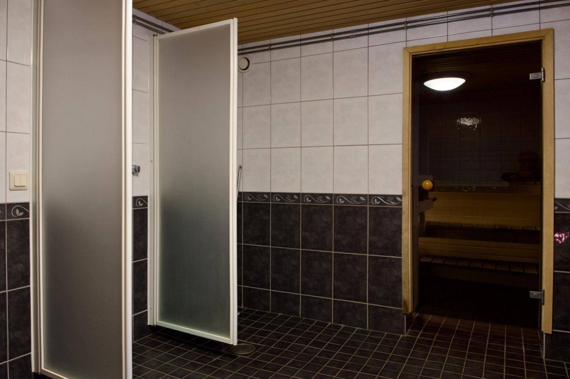Taigaschool Eco Hotel Virrankyla Exteriör bild