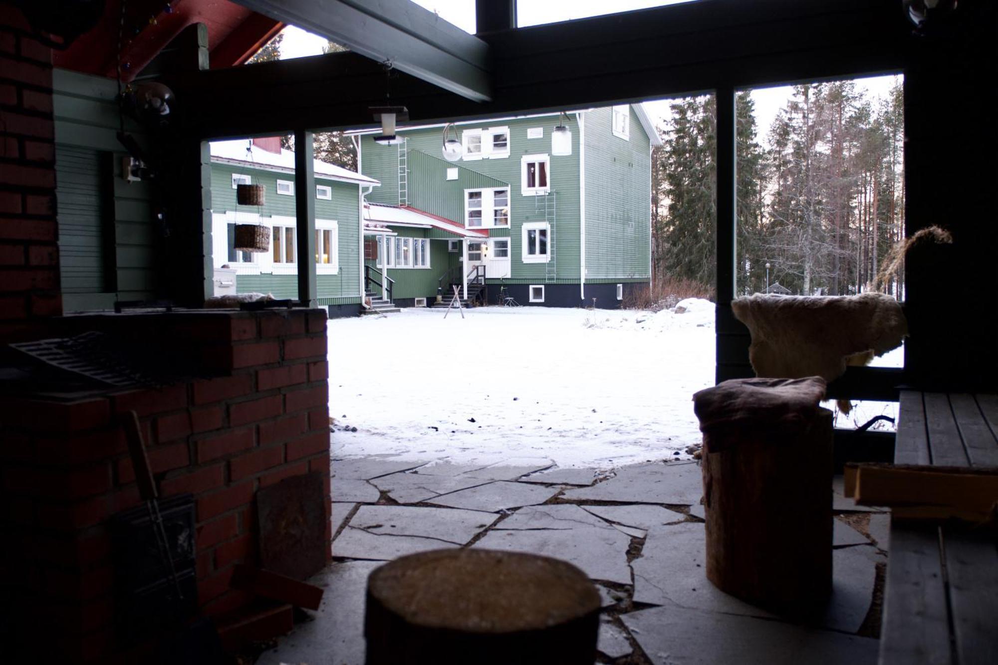 Taigaschool Eco Hotel Virrankyla Exteriör bild