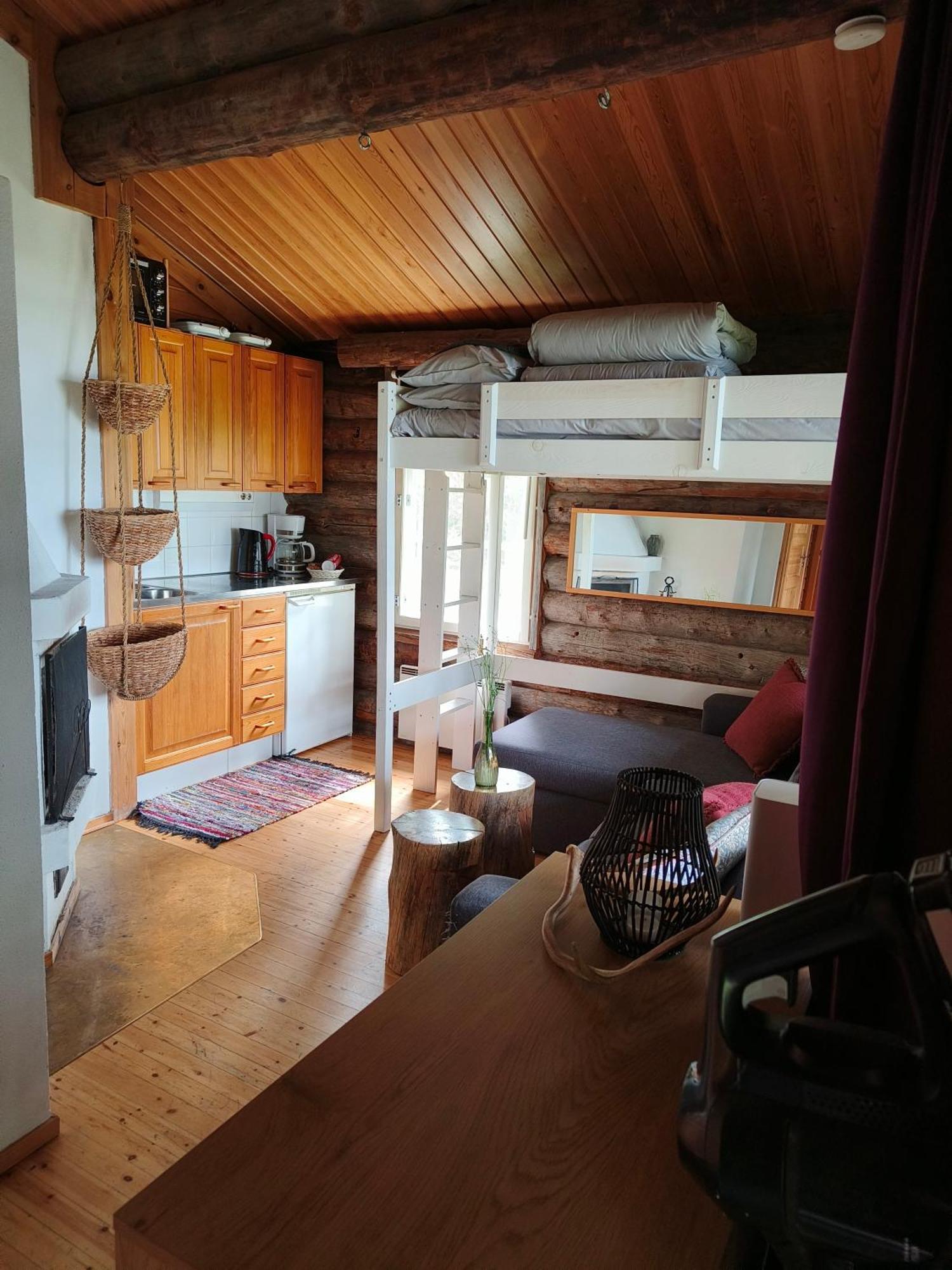 Taigaschool Eco Hotel Virrankyla Exteriör bild